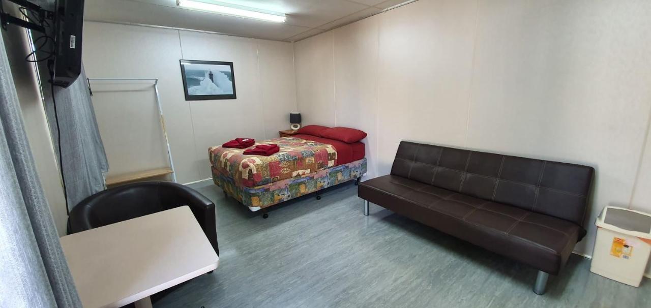 Pinjarra Caravan Park&Cabins Exteriör bild