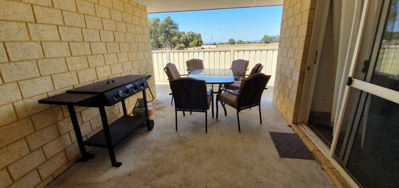 Pinjarra Caravan Park&Cabins Exteriör bild